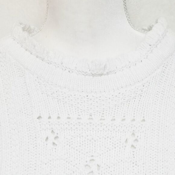 VINTAGE 1980s Carolina Colours White Long Sleeve Cropped Ruffle Collar Sweater - Picture 7 of 13